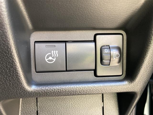 スペーシアギア ハイブリッドＸＺ　両側電動スライドドア　オートクルーズコントロール　オートライト　スマートキー　アイドリングストップ　電動格納ミラー　シートヒーター　ベンチシート　ＣＶＴ　ＥＳＣ　オットマン　ルーフレール（8枚目）