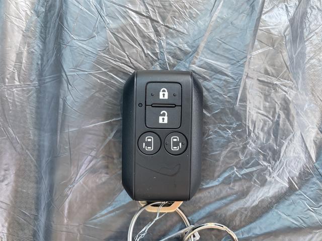 スペーシアギア ハイブリッドＸＺ　両側電動スライドドア　オートクルーズコントロール　オートライト　スマートキー　アイドリングストップ　電動格納ミラー　シートヒーター　ベンチシート　ＣＶＴ　ＥＳＣ　オットマン　ルーフレール（11枚目）