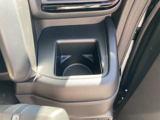 スペーシアギア ハイブリッドＸＺ　両側電動スライドドア　オートクルーズコントロール　オートライト　スマートキー　アイドリングストップ　電動格納ミラー　シートヒーター　ベンチシート　ＣＶＴ　ＥＳＣ　オットマン　ルーフレール（40枚目）