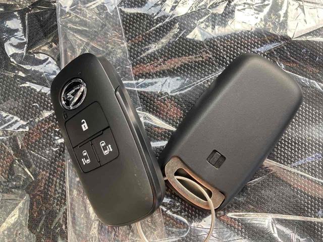 タント ファンクロス　バックカメラ　両側電動スライドドア　クリアランスソナー　衝突被害軽減システム　オートライト　スマートキー　アイドリングストップ　電動格納ミラー　シートヒーター　ＣＶＴ　ＥＳＣ　ルーフレール（51枚目）