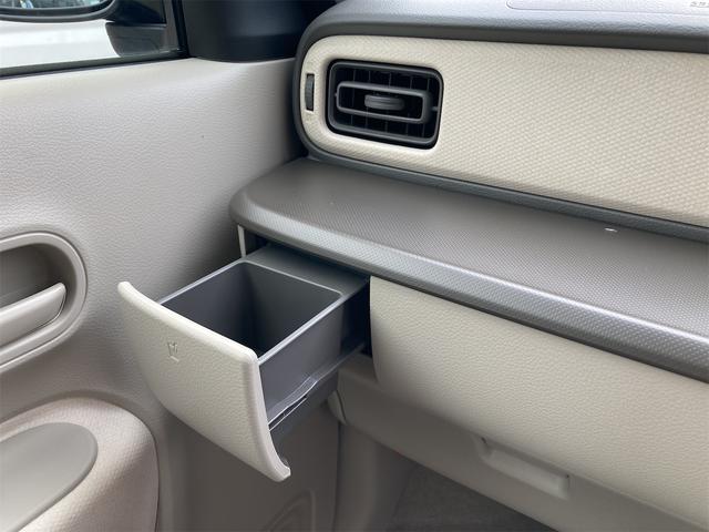 アルトラパン Ｌ　クリアランスソナー　レーンアシスト　衝突被害軽減システム　オートライト　スマートキー　アイドリングストップ　電動格納ミラー　シートヒーター　ベンチシート　ＣＶＴ　ＥＳＣ　エアコン　パワーウィンドウ（11枚目）