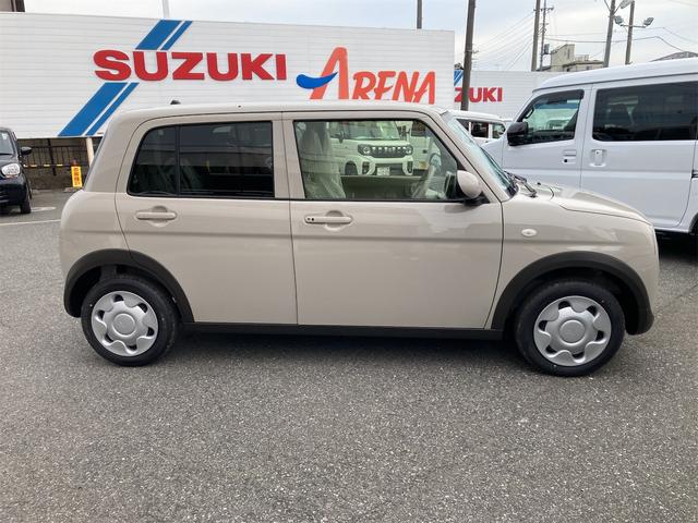 アルトラパン Ｌ　クリアランスソナー　レーンアシスト　衝突被害軽減システム　オートライト　スマートキー　アイドリングストップ　電動格納ミラー　シートヒーター　ベンチシート　ＣＶＴ　ＥＳＣ　エアコン　パワーウィンドウ（14枚目）