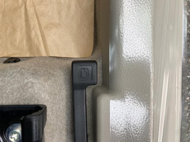 アルトラパン Ｌ　クリアランスソナー　レーンアシスト　衝突被害軽減システム　オートライト　スマートキー　アイドリングストップ　電動格納ミラー　シートヒーター　ベンチシート　ＣＶＴ　ＥＳＣ　エアコン　パワーウィンドウ（44枚目）