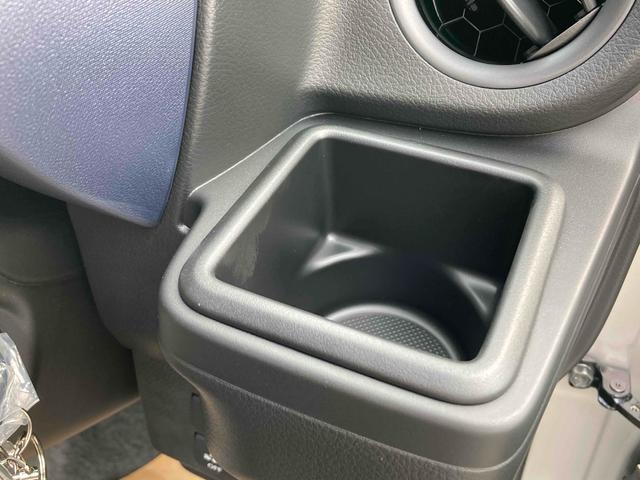 アルト Ｌ　クリアランスソナー　レーンアシスト　衝突被害軽減システム　オートライト　キーレスエントリー　アイドリングストップ　電動格納ミラー　シートヒーター　ＣＶＴ　盗難防止システム　ＡＢＳ　ＥＳＣ（44枚目）