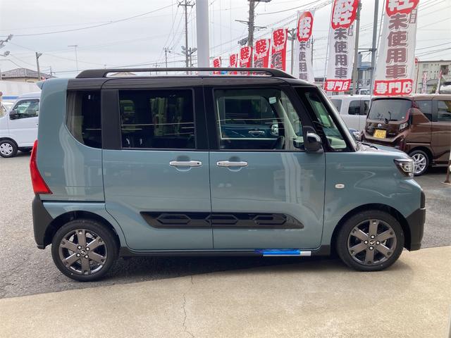 タント ファンクロスターボ　バックカメラ　両側電動スライドドア　クリアランスソナー　衝突被害軽減システム　オートライト　スマートキー　アイドリングストップ　電動格納ミラー　シートヒーター　ＣＶＴ　盗難防止システム　ＥＳＣ（14枚目）