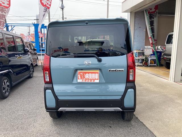 タント ファンクロスターボ　バックカメラ　両側電動スライドドア　クリアランスソナー　衝突被害軽減システム　オートライト　スマートキー　アイドリングストップ　電動格納ミラー　シートヒーター　ＣＶＴ　盗難防止システム　ＥＳＣ（16枚目）