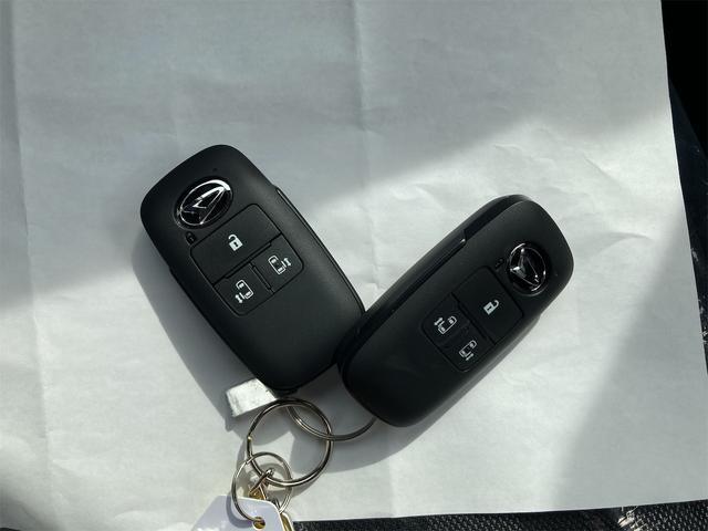 タント ファンクロスターボ　バックカメラ　両側電動スライドドア　クリアランスソナー　衝突被害軽減システム　オートライト　スマートキー　アイドリングストップ　電動格納ミラー　シートヒーター　ＣＶＴ　盗難防止システム　ＥＳＣ（28枚目）