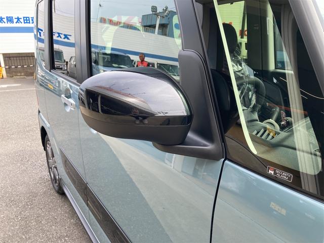 タント ファンクロスターボ　バックカメラ　両側電動スライドドア　クリアランスソナー　衝突被害軽減システム　オートライト　スマートキー　アイドリングストップ　電動格納ミラー　シートヒーター　ＣＶＴ　盗難防止システム　ＥＳＣ（40枚目）