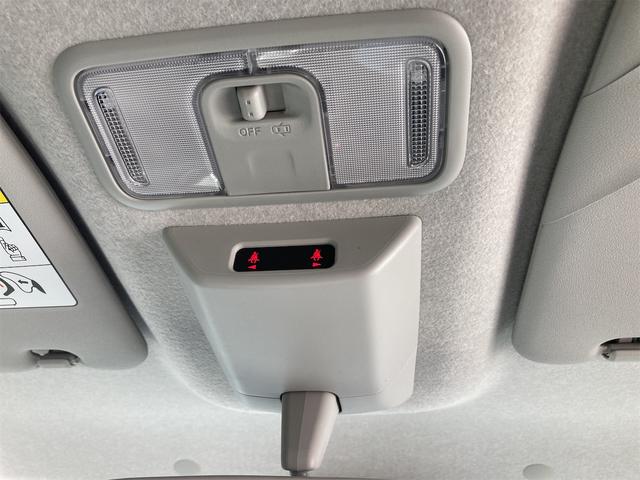 シフォン Ｇ　全周囲カメラ　両側電動スライドドア　クリアランスソナー　衝突被害軽減システム　オートライト　ＬＥＤヘッドランプ　スマートキー　アイドリングストップ　電動格納ミラー　シートヒーター　ベンチシート　ＣＶＴ（30枚目）