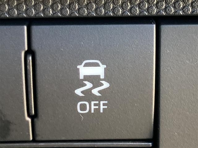 タフト Ｇ　ダーククロムベンチャー　クリアランスソナー　オートクルーズコントロール　衝突被害軽減システム　オートライト　スマートキー　アイドリングストップ　電動格納ミラー　シートヒーター　ＣＶＴ　ＥＳＣ　アルミホイール　エアコン（8枚目）