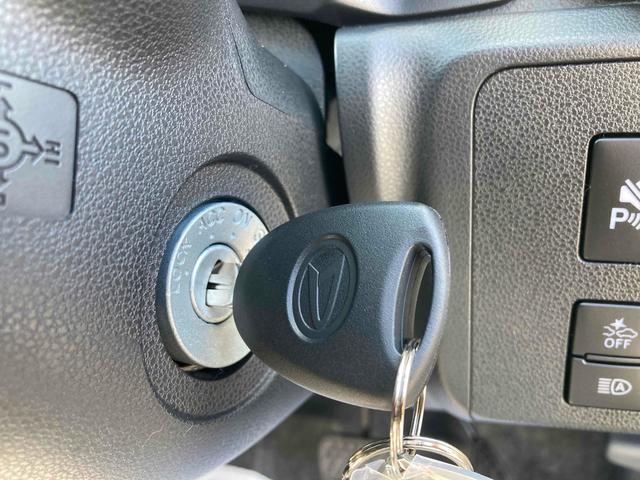 ミライース Ｌ　ＳＡＩＩＩ　クリアランスソナー　衝突被害軽減システム　オートマチックハイビーム　オートライト　キーレスエントリー　アイドリングストップ　ＣＶＴ　盗難防止システム　ＡＢＳ　ＥＳＣ　衝突安全ボディ　エアコン（5枚目）