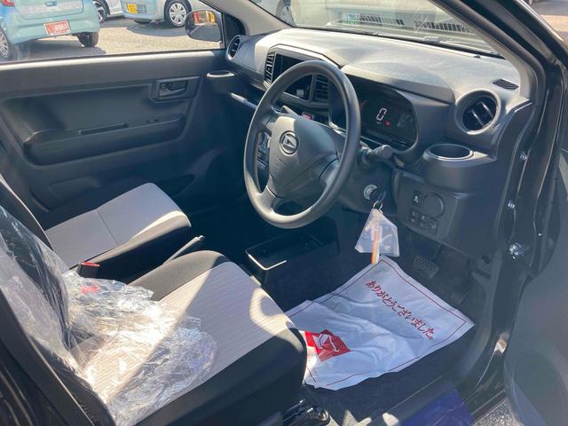 ミライース Ｌ　ＳＡＩＩＩ　クリアランスソナー　衝突被害軽減システム　オートマチックハイビーム　オートライト　キーレスエントリー　アイドリングストップ　ＣＶＴ　盗難防止システム　ＡＢＳ　ＥＳＣ　衝突安全ボディ　エアコン（31枚目）