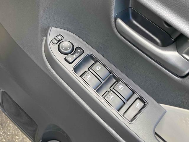 シフォン Ｇ　バックカメラ　両側電動スライドドア　クリアランスソナー　レーンアシスト　衝突被害軽減システム　オートライト　ＬＥＤヘッドランプ　スマートキー　アイドリングストップ　電動格納ミラー　シートヒーター（13枚目）