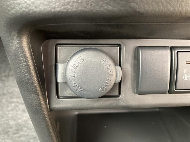 アルト Ｌ　クリアランスソナー　レーンアシスト　衝突被害軽減システム　オートライト　アイドリングストップ　電動格納ミラー　シートヒーター　ＣＶＴ　ＥＳＣ　エアコン　パワーステアリング　パワーウィンドウ（5枚目）