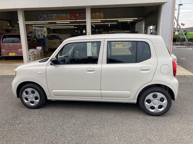 アルト Ｌ　クリアランスソナー　レーンアシスト　衝突被害軽減システム　オートライト　アイドリングストップ　電動格納ミラー　シートヒーター　ＣＶＴ　ＥＳＣ　エアコン　パワーステアリング　パワーウィンドウ（18枚目）