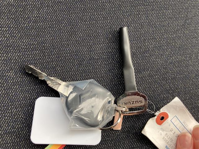 アルト Ｌ　クリアランスソナー　レーンアシスト　衝突被害軽減システム　オートライト　アイドリングストップ　電動格納ミラー　シートヒーター　ＣＶＴ　ＥＳＣ　エアコン　パワーステアリング　パワーウィンドウ（42枚目）