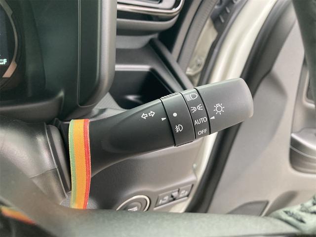 スペーシアギア ハイブリッドＸＺ　両側電動スライドドア　レーンアシスト　オートライト　スマートキー　アイドリングストップ　電動格納ミラー　シートヒーター　ＣＶＴ　ＥＳＣ　オットマン　ルーフレール　アルミホイール　エアコン（11枚目）
