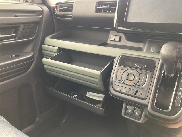 スペーシアギア ハイブリッドＸＺ　両側電動スライドドア　レーンアシスト　オートライト　スマートキー　アイドリングストップ　電動格納ミラー　シートヒーター　ＣＶＴ　ＥＳＣ　オットマン　ルーフレール　アルミホイール　エアコン（53枚目）