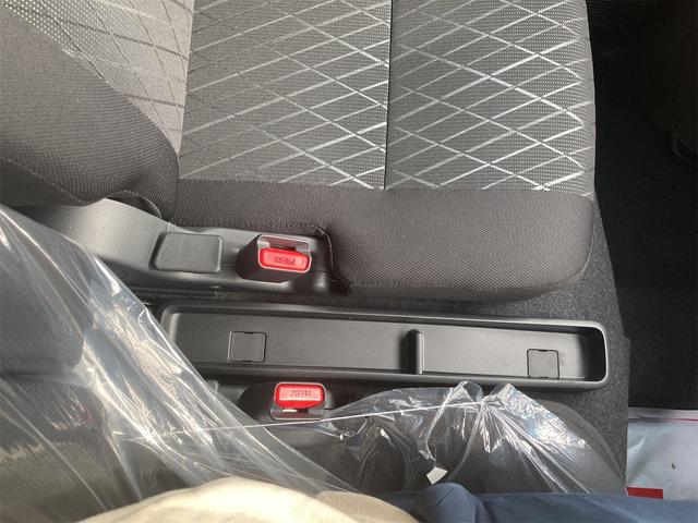 アトレー ＲＳ　ＣＶＴ　衝突被害軽減システム　クリアランスソナー　オートクルーズコントロール　バックカメラ　両側電動スライドドア　スマートキー　アイドリングストップ　電動格納ミラー　オートライト（48枚目）