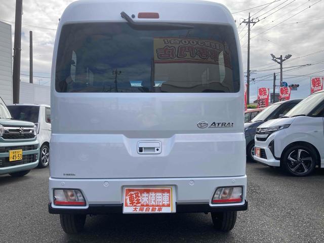アトレー ＲＳ　バックカメラ　両側電動スライドドア　クリアランスソナー　オートクルーズコントロール　衝突被害軽減システム　オートライト　ＬＥＤヘッドランプ　スマートキー　アイドリングストップ　電動格納ミラー　ＣＶＴ（6枚目）