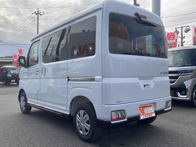 アトレー ＲＳ　バックカメラ　両側電動スライドドア　クリアランスソナー　オートクルーズコントロール　衝突被害軽減システム　オートライト　ＬＥＤヘッドランプ　スマートキー　アイドリングストップ　電動格納ミラー　ＣＶＴ（7枚目）