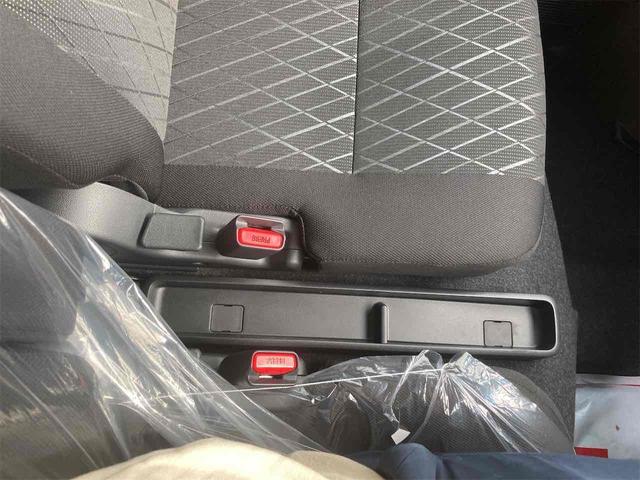 アトレー ＲＳ　バックカメラ　両側電動スライドドア　クリアランスソナー　オートクルーズコントロール　衝突被害軽減システム　オートライト　ＬＥＤヘッドランプ　スマートキー　アイドリングストップ　電動格納ミラー　ＣＶＴ（33枚目）