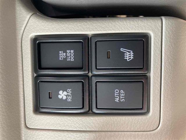 エブリイワゴン ＰＺターボスペシャル　両側電動スライドドア　クリアランスソナー　レーンアシスト　衝突被害軽減システム　オートライト　スマートキー　アイドリングストップ　電動格納ミラー　シートヒーター　ＣＶＴ　ＥＳＣ　アルミホイール（6枚目）