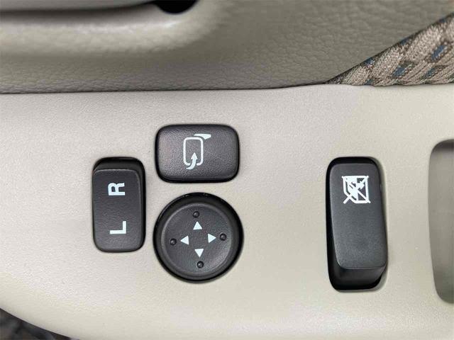 エブリイワゴン ＰＺターボスペシャル　両側電動スライドドア　クリアランスソナー　レーンアシスト　衝突被害軽減システム　オートライト　スマートキー　アイドリングストップ　電動格納ミラー　シートヒーター　ＣＶＴ　ＥＳＣ　アルミホイール（10枚目）