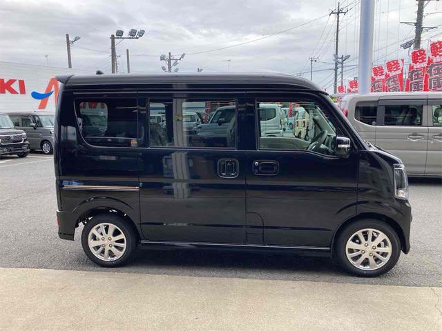 エブリイワゴン ＰＺターボスペシャル　両側電動スライドドア　クリアランスソナー　レーンアシスト　衝突被害軽減システム　オートライト　スマートキー　アイドリングストップ　電動格納ミラー　シートヒーター　ＣＶＴ　ＥＳＣ　アルミホイール（13枚目）