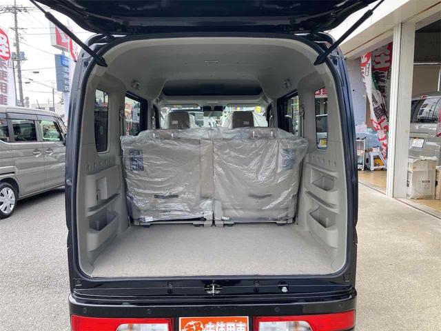 エブリイワゴン ＰＺターボスペシャル　両側電動スライドドア　クリアランスソナー　レーンアシスト　衝突被害軽減システム　オートライト　スマートキー　アイドリングストップ　電動格納ミラー　シートヒーター　ＣＶＴ　ＥＳＣ　アルミホイール（18枚目）