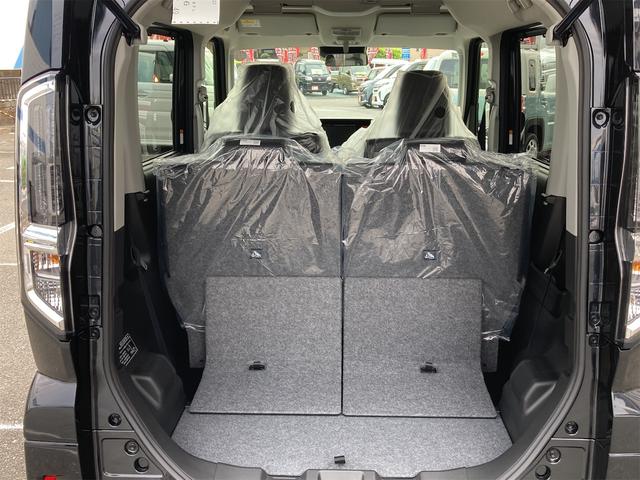 スペーシアカスタム ハイブリッドＸＳ　両側電動スライドドア　クリアランスソナー　オートクルーズコントロール　レーンアシスト　衝突被害軽減システム　オートライト　ＬＥＤヘッドランプ　スマートキー　アイドリングストップ　電動格納ミラー（18枚目）