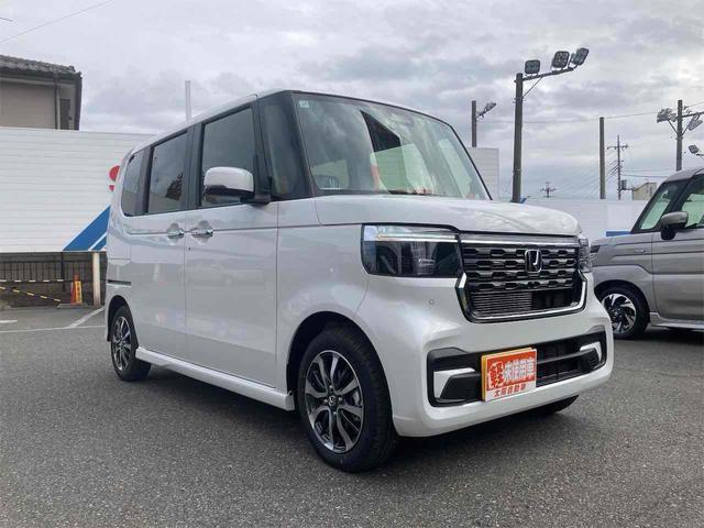 N-BOXカスタム ベースグレード バックカメラ 両側スライド・片側電動 クリアランスソナー オートクルーズコントロール レーンアシスト 衝突被害軽減システム オートライト LEDヘッドランプ スマートキー アイドリングストップ(13枚目)