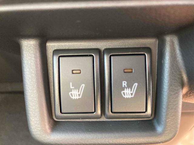 スペーシアギア ハイブリッドＸＺ　両側電動スライドドア　オートクルーズコントロール　レーンアシスト　オートライト　スマートキー　アイドリングストップ　電動格納ミラー　シートヒーター　ベンチシート　ＣＶＴ　ＡＢＳ　ＥＳＣ　ルーフレール（6枚目）