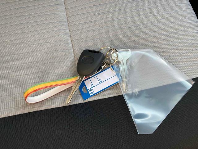 ミライース Ｌ　ＳＡＩＩＩ　クリアランスソナー　衝突被害軽減システム　オートマチックハイビーム　オートライト　キーレスエントリー　アイドリングストップ　ＣＶＴ　盗難防止システム　ＡＢＳ　ＥＳＣ　衝突安全ボディ　エアコン（50枚目）