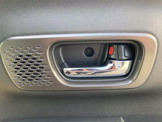 N-BOXカスタム ベースグレード バックカメラ 両側スライド・片側電動 クリアランスソナー オートクルーズコントロール レーンアシスト 衝突被害軽減システム オートライト LEDヘッドランプ スマートキー アイドリングストップ(39枚目)