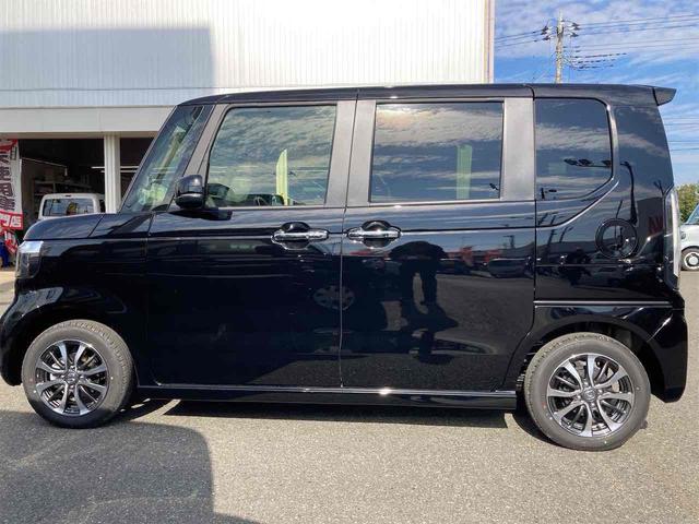 N-BOXカスタム ベースグレード バックカメラ 両側スライド・片側電動 クリアランスソナー オートクルーズコントロール レーンアシスト 衝突被害軽減システム オートライト LEDヘッドランプ スマートキー アイドリングストップ(15枚目)