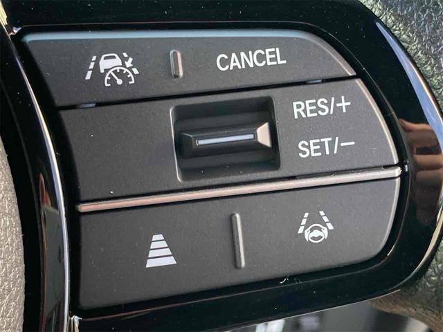 N-BOXカスタム ベースグレード バックカメラ 両側スライド・片側電動 クリアランスソナー オートクルーズコントロール レーンアシスト 衝突被害軽減システム オートライト LEDヘッドランプ スマートキー アイドリングストップ(10枚目)