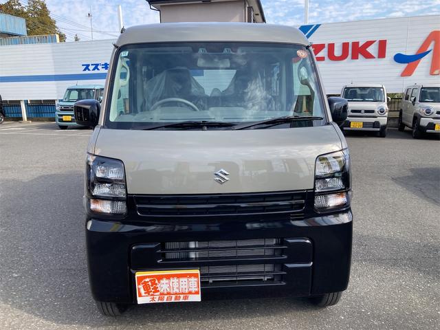 エブリイ Ｊリミテッド　両側電動スライドドア　レーンアシスト　衝突被害軽減システム　オートライト　スマートキー　アイドリングストップ　電動格納ミラー　ＣＶＴ　ＥＳＣ　エアコン　パワーステアリング　パワーウィンドウ（12枚目）