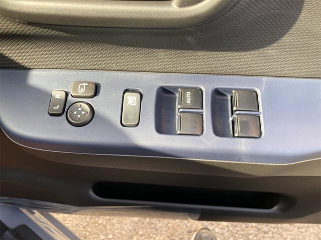 アルト ハイブリッドS クリアランスソナー レーンアシスト 衝突被害軽減システム オートライト キーレスエントリー アイドリングストップ 電動格納ミラー シートヒーター CVT 盗難防止システム ABS ESC(8枚目)