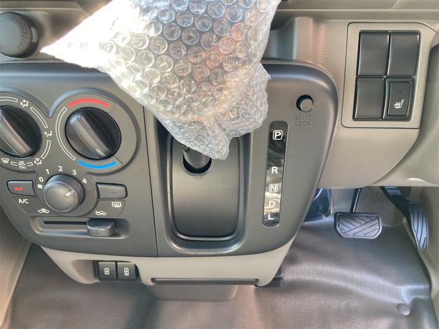 エブリイ ＰＣ　ＣＶＴ　衝突被害軽減システム　クリアランスソナー　レーンアシスト　両側スライドドア　アイドリングストップ　電動格納ミラー　シートヒーター　オートライト　ＥＳＣ　エアコン　パワーステアリング（5枚目）