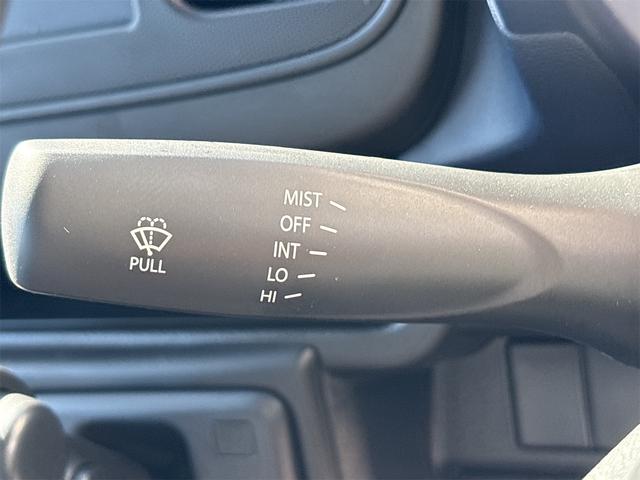 アルト L クリアランスソナー レーンアシスト 衝突被害軽減システム オートライト アイドリングストップ 電動格納ミラー CVT ESC エアコン パワーウィンドウ(41枚目)