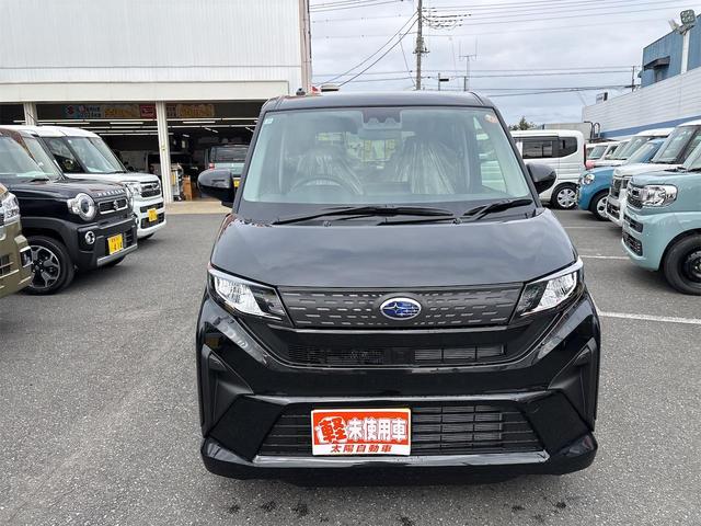 ステラ 　バックカメラ　両側スライド・片側電動　クリアランスソナー　衝突被害軽減システム　オートライト　スマートキー　アイドリングストップ　電動格納ミラー　シートヒーター　ベンチシート　ＣＶＴ　ＥＳＣ　エアコン（15枚目）