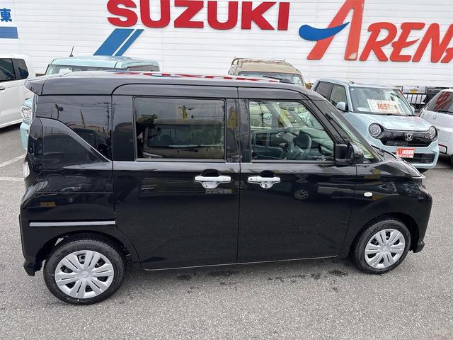 ステラ 　バックカメラ　両側スライド・片側電動　クリアランスソナー　衝突被害軽減システム　オートライト　スマートキー　アイドリングストップ　電動格納ミラー　シートヒーター　ベンチシート　ＣＶＴ　ＥＳＣ　エアコン（17枚目）