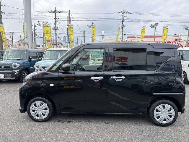 ステラ 　バックカメラ　両側スライド・片側電動　クリアランスソナー　衝突被害軽減システム　オートライト　スマートキー　アイドリングストップ　電動格納ミラー　シートヒーター　ベンチシート　ＣＶＴ　ＥＳＣ　エアコン（21枚目）