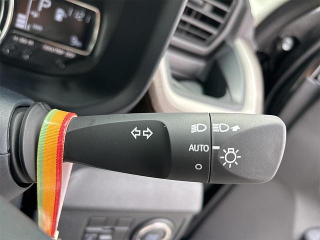 ステラ 　バックカメラ　両側スライド・片側電動　クリアランスソナー　衝突被害軽減システム　オートライト　スマートキー　アイドリングストップ　電動格納ミラー　シートヒーター　ベンチシート　ＣＶＴ　ＥＳＣ　エアコン（41枚目）