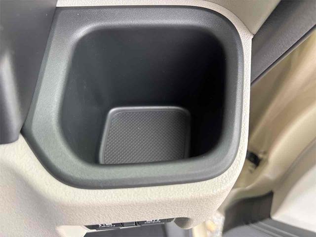 Ｎ－ＢＯＸ ファッションスタイル　バックカメラ　クリアランスソナー　オートライト　スマートキー　アイドリングストップ　電動格納ミラー　シートヒーター　ベンチシート　ＣＶＴ　ＥＳＣ　エアコン　パワーウィンドウ（38枚目）