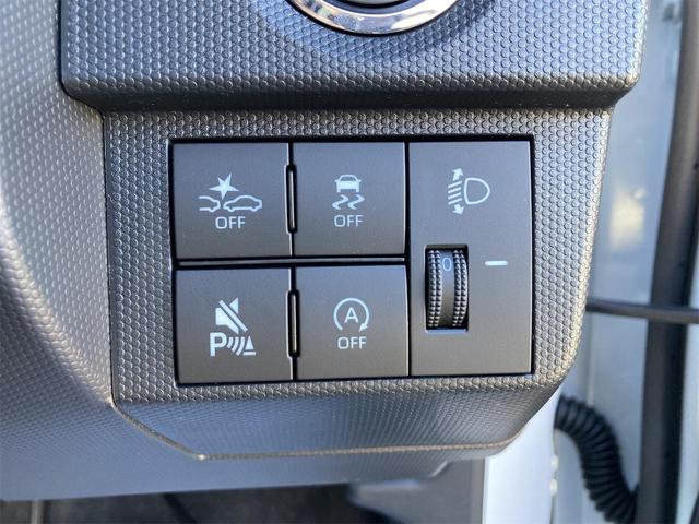 タフト Ｘ　バックカメラ　クリアランスソナー　衝突被害軽減システム　オートライト　スマートキー　アイドリングストップ　電動格納ミラー　サンルーフ　ＣＶＴ　ＥＳＣ　エアコン　パワーステアリング　パワーウィンドウ（13枚目）