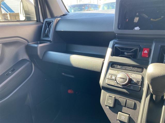 タフト Ｘ　バックカメラ　クリアランスソナー　衝突被害軽減システム　オートライト　スマートキー　アイドリングストップ　電動格納ミラー　サンルーフ　ＣＶＴ　ＥＳＣ　エアコン　パワーステアリング　パワーウィンドウ（51枚目）