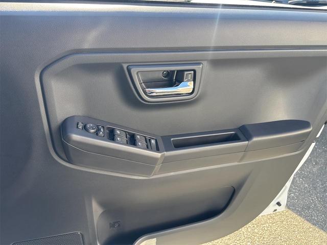 タフト Ｇ　クロムベンチャー　バックカメラ　クリアランスソナー　オートクルーズコントロール　衝突被害軽減システム　オートライト　ＬＥＤヘッドランプ　ヘッドライトウォッシャー　スマートキー　アイドリングストップ　電動格納ミラー（44枚目）