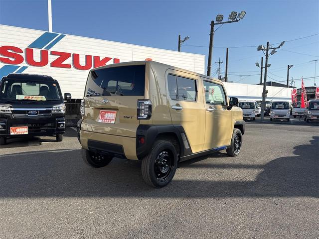 タフト Ｘ　バックカメラ　クリアランスソナー　衝突被害軽減システム　オートライト　ＬＥＤヘッドランプ　スマートキー　アイドリングストップ　電動格納ミラー　サンルーフ　ＣＶＴ　盗難防止システム　ＡＢＳ　ＥＳＣ（18枚目）